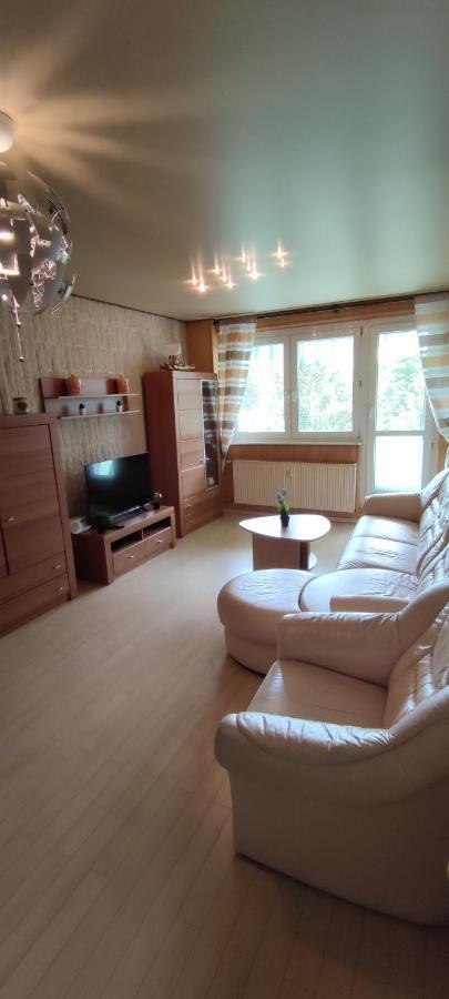 Ferienwohnung Sommerbrise Gelbensande Bagian luar foto